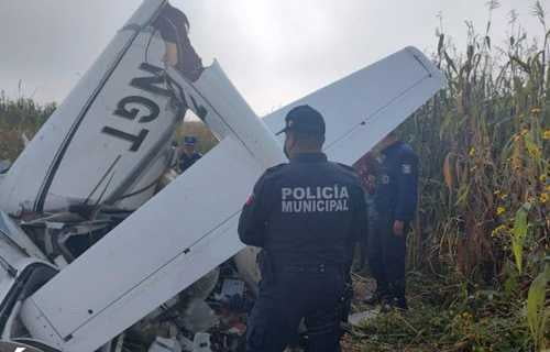 Tres personas pierden la vida al caer su avioneta en Otzolotepec, Edomex